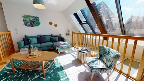 duplex des dominicains 1 free parking    3br