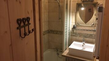 Ducha y bañera combinadas