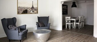 City Apartment Krefeld | 20 km DUS flyplass / messe