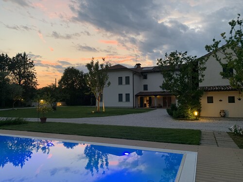 Casa Bellona between Venice, Prosecco and the Dolomites-cod locaz. M0260460007