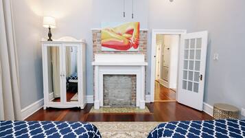 5 camere, ferro/asse da stiro, culla da viaggio, Wi-Fi gratuito