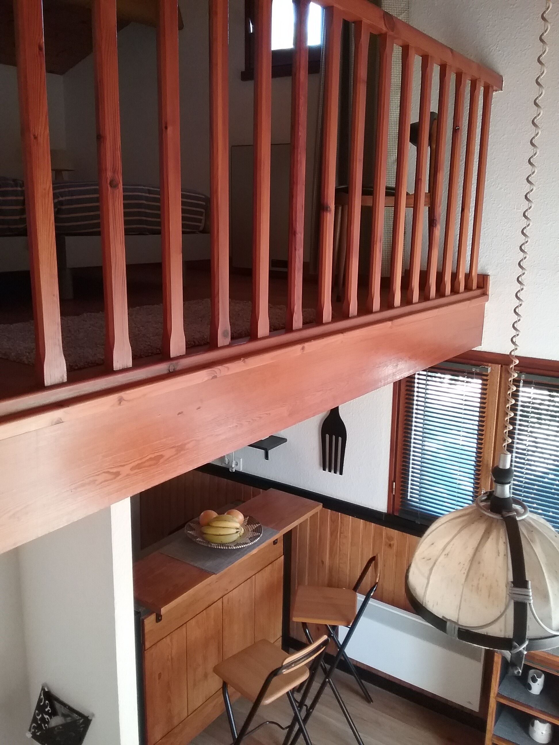 1 slaapkamer, een strijkplank/strijkijzer