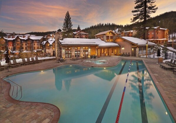 Indoor pool, outdoor pool