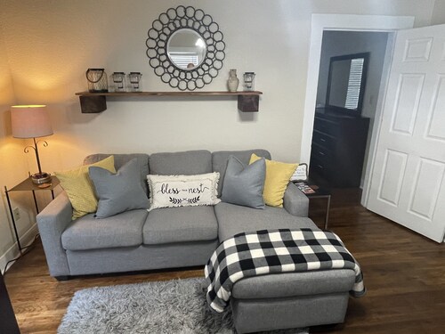 Clay Cottage- Magnolia, Baylor and Downtown Waco