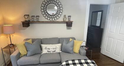 Clay Cottage- Magnolia, Baylor and Downtown Waco