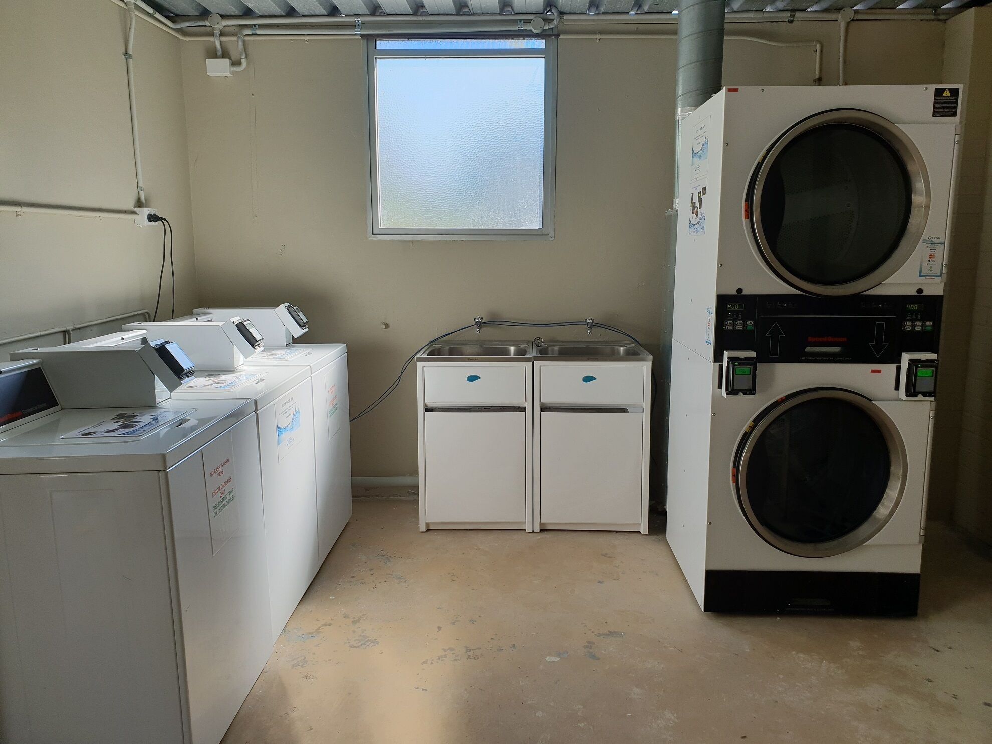 Champagne views on a budget — image 3