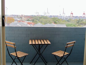 Dining - Champagne views on a budget (Fremantle)