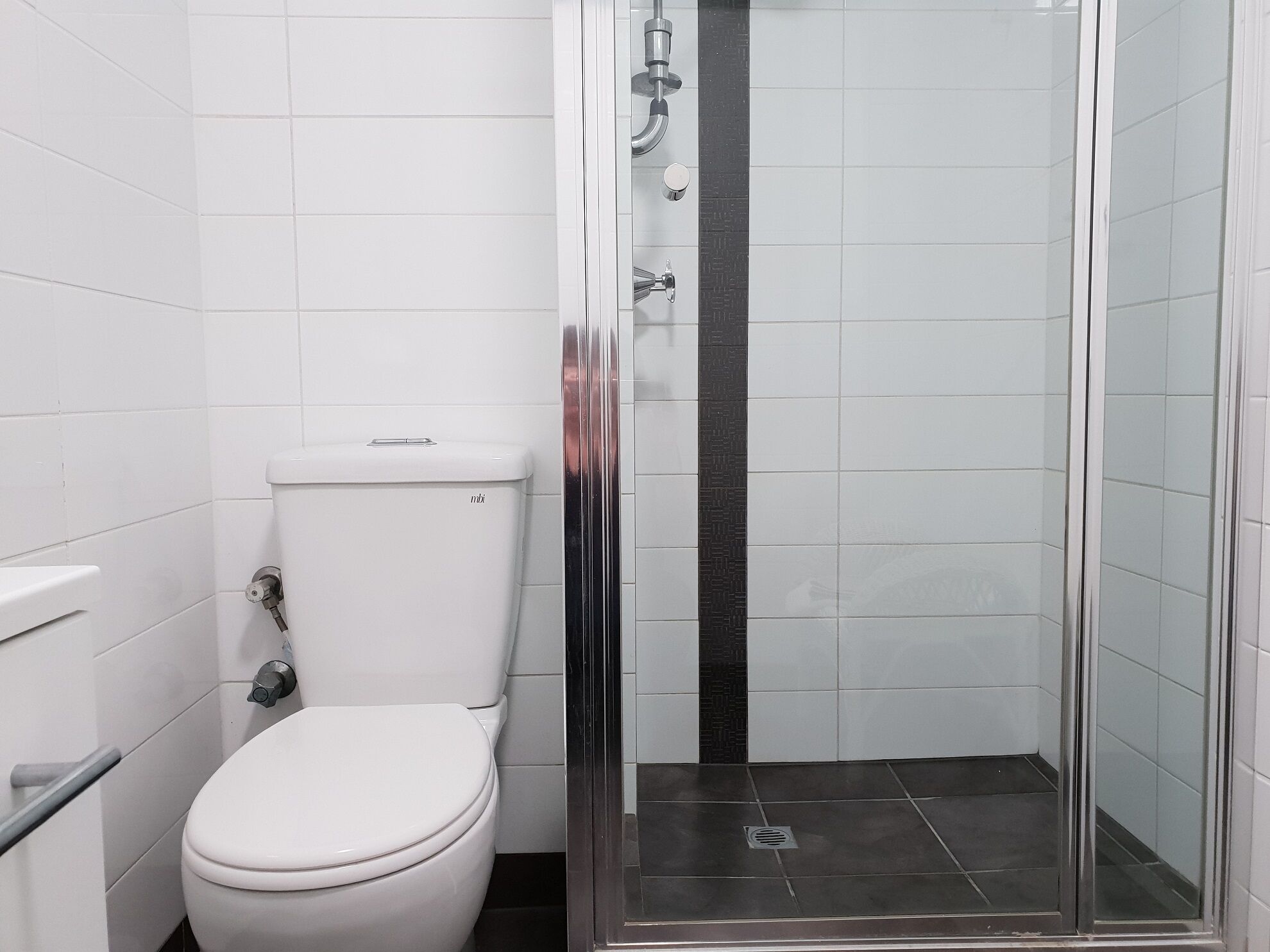 Champagne views on a budget — image 11