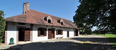 Extérieur