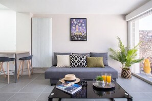 TV - Modern apartment with 40m² terrace - Extremely practical (Arras)