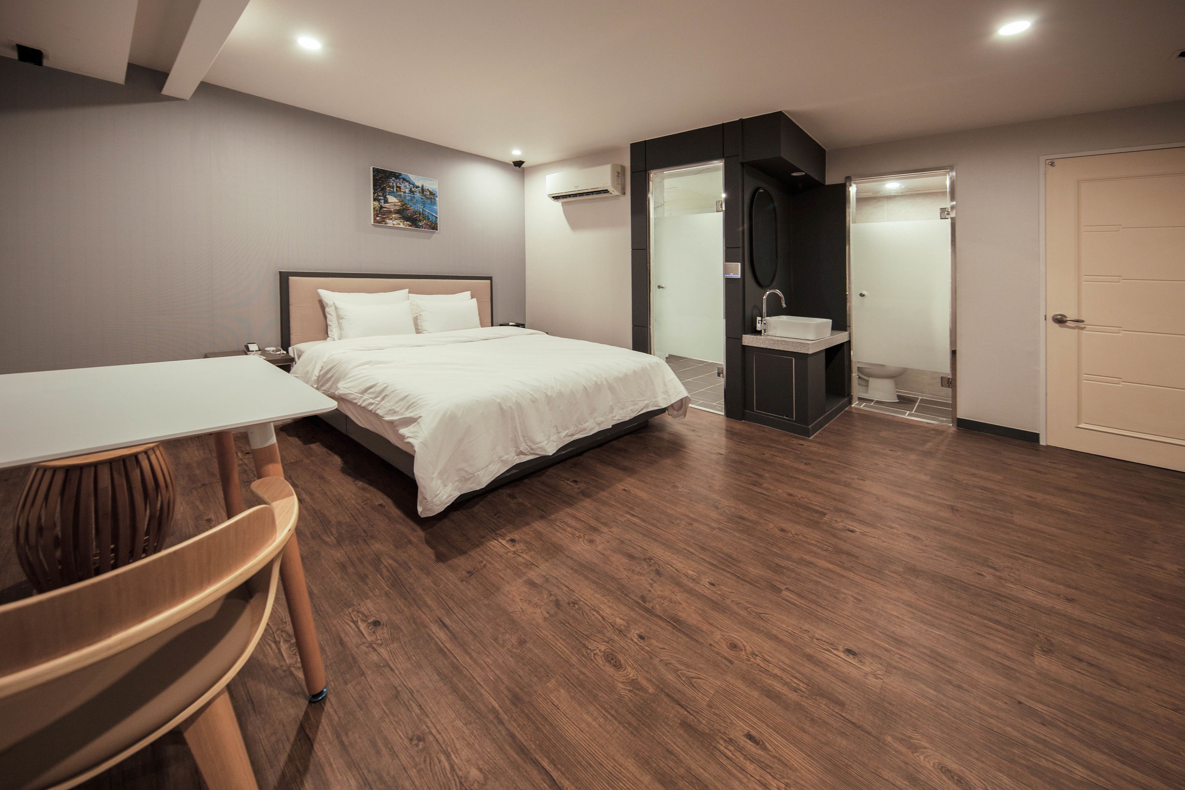 premier deluxe king room | view from room