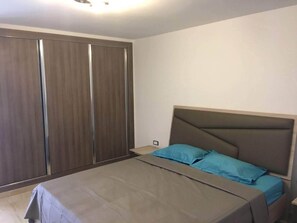 1 bedroom, iron/ironing board, free WiFi - Tazarka House Near Beach (Tazarka)