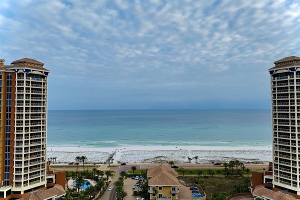 Your 16th floor condo 'Stayawhile' waits...Gulf view. Clean, welcoming !