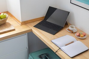 Interior - The Copper Artist Studio Atelier (Lisboa)