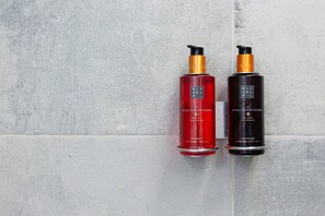 Hair dryer - The Copper Artist Studio Atelier (Lisboa)