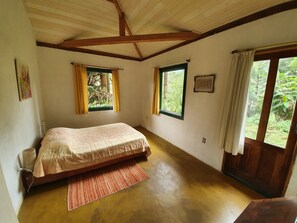 2 bedrooms, WiFi - Sitio Pindorama / House with panoramic view (Gonçalves)