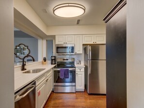 Fridge, microwave, coffee/tea maker