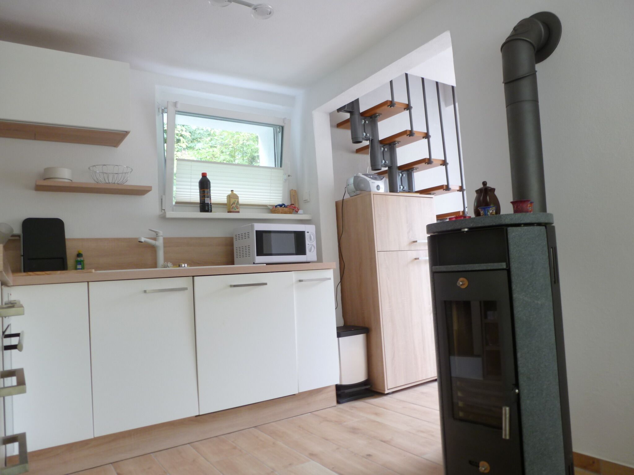 Refrigerador, microondas, horno, placa de cocina