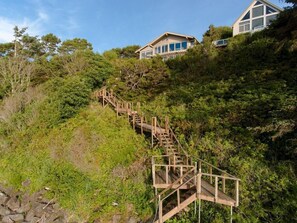 Exterior - Panoramaudsigt: Bay View Beach House (Waldport)