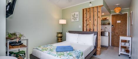 1 bedroom, desk, iron/ironing board, free WiFi