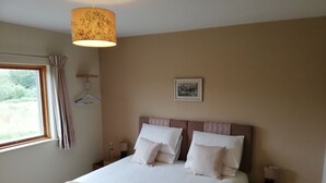 Unclassified image, 2 of 14, button - Cloon River Self Catering (Westport)