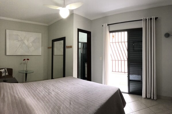 2 bedrooms, iron/ironing board, free WiFi, bed sheets - Comfortable 2br apartment close to UFABC with garage (Parque das Nações)