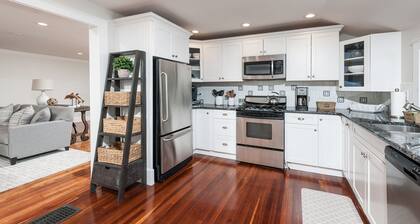 Amplio y elegante 3 habitaciones, 2 baños completos Ranch ¡¡¡Viviendo en una ubicación central !!!