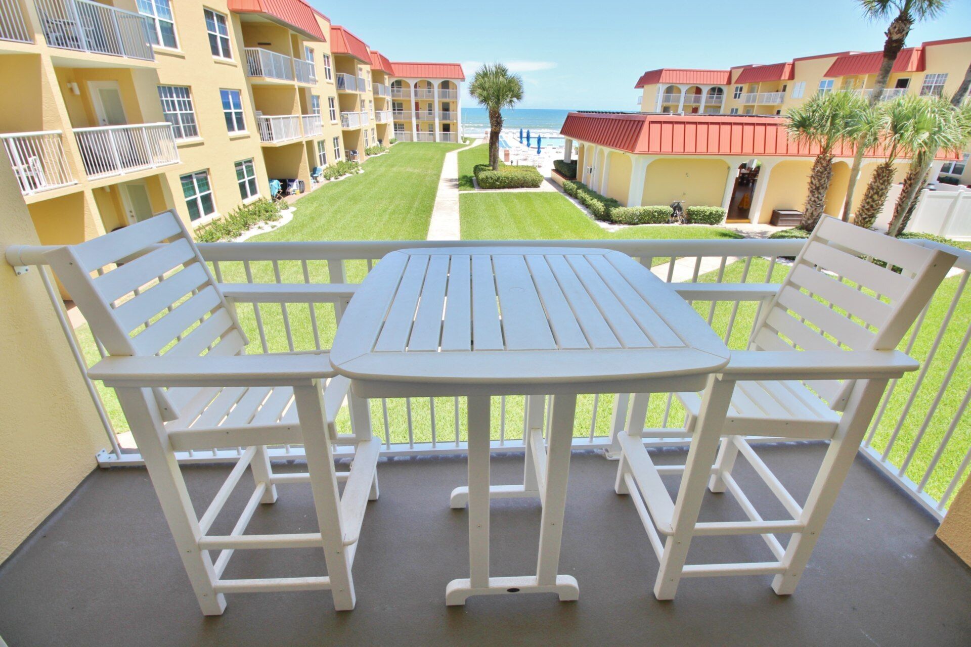 ✨Cheery Ocean View Condo with Great Amenities-Point East 213✨