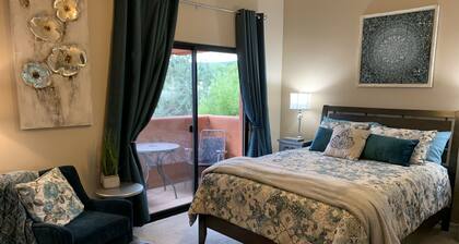Luxurious, Spacious Sedona Townhome-Spectacular Views/Minutes From Attractions!