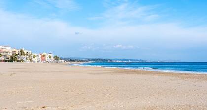 Appartement 100m plage et train avec parking