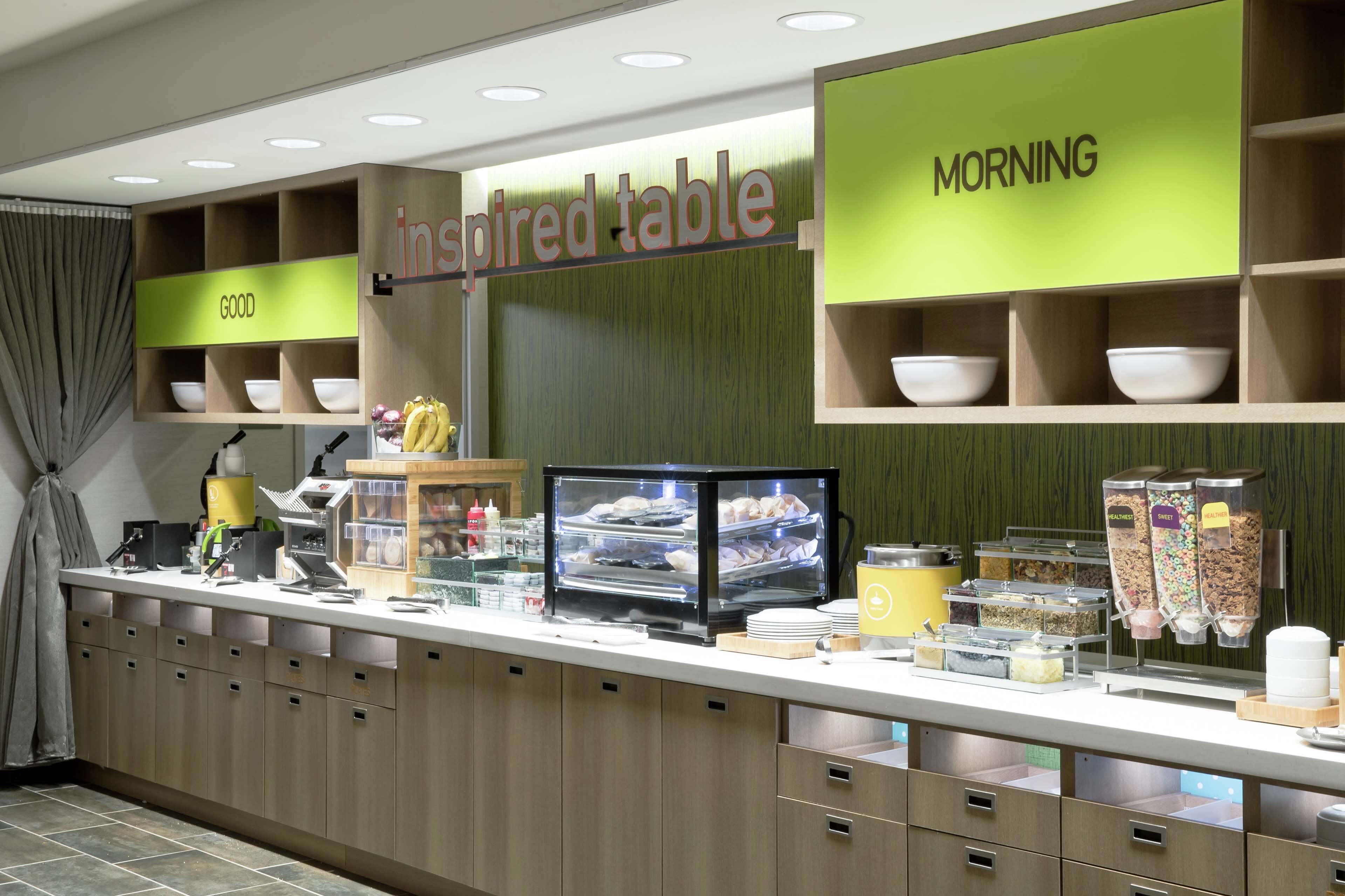 Desayuno para llevar incluido todos los días