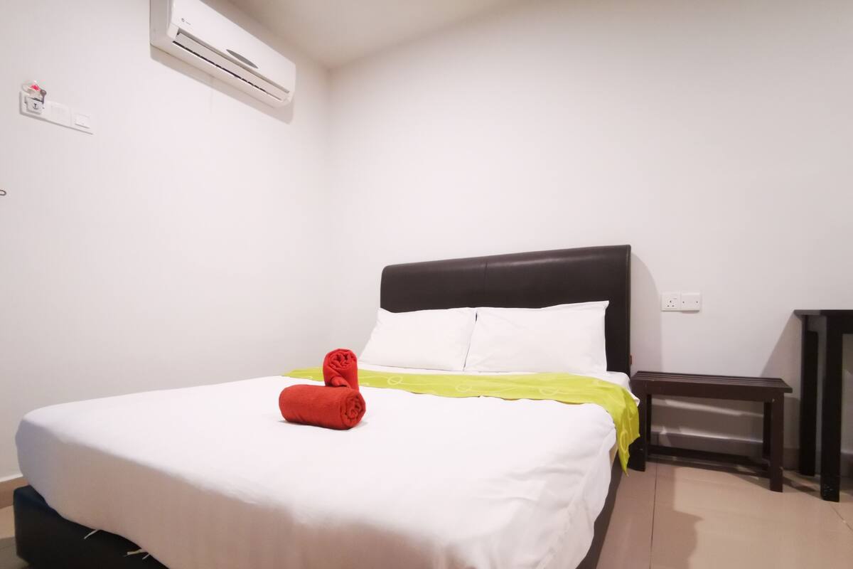 Quarto casal ou duplo luxo | Escrivaninha, Wi-Fi de cortesia