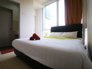 Deluxe Double Room | Desk, free WiFi - Clover Hotel Port Dickson (Port Dickson)