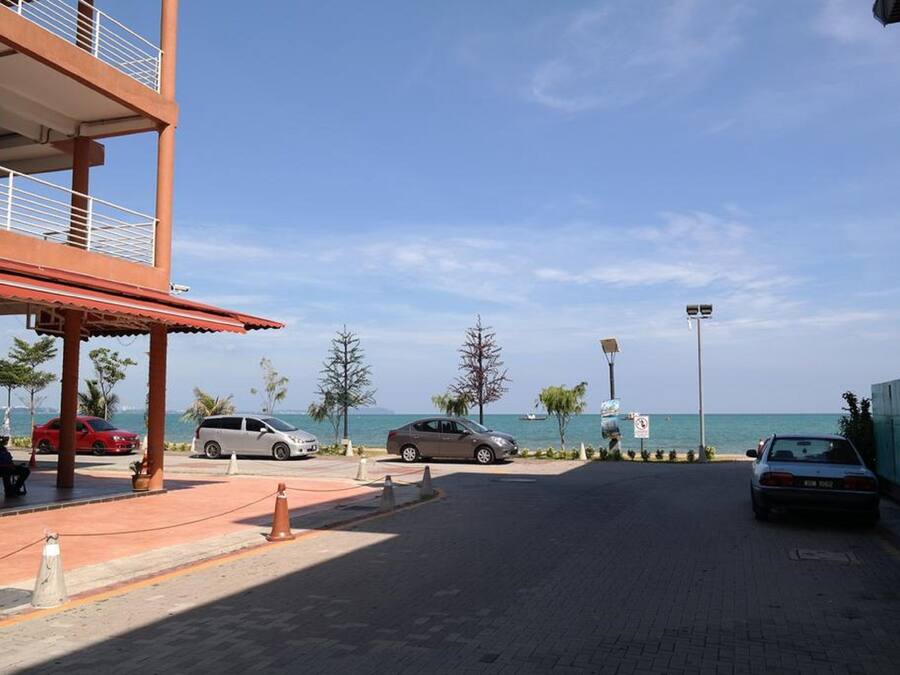 Strand
