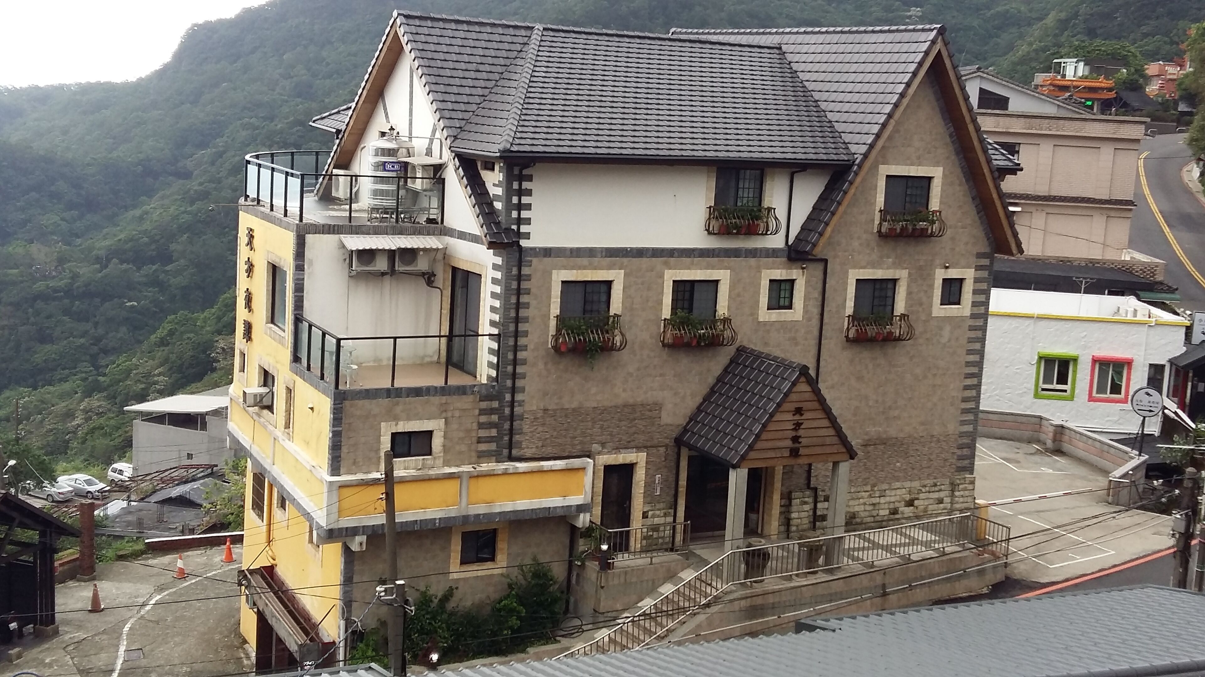 九重町客棧評價、特色體驗、房價資訊、訂房連結 – 九份老街中心日式風情民宿 - 照片 20