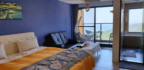 Double Room, Ocean View | Desk, blackout drapes, free WiFi, bed sheets - Arabian Nights in Jiufen (New Taipei City)