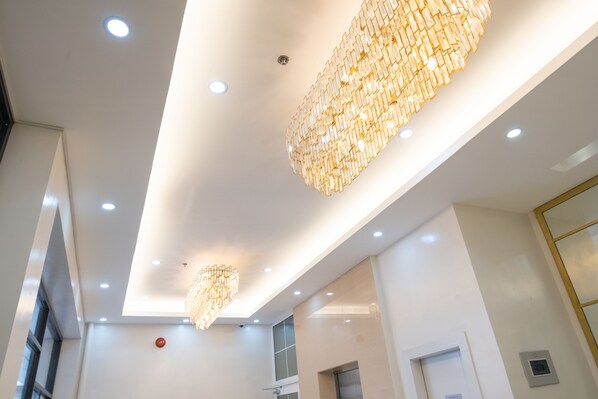 Lobby - Hampton Suites (Davao)