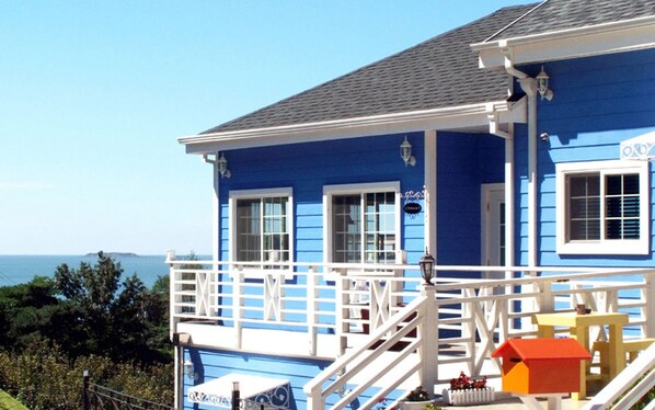 Exterior - Sunset Pension (Buan)