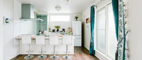 デラックス ヴィラ | リビング エリア | 薄型テレビ