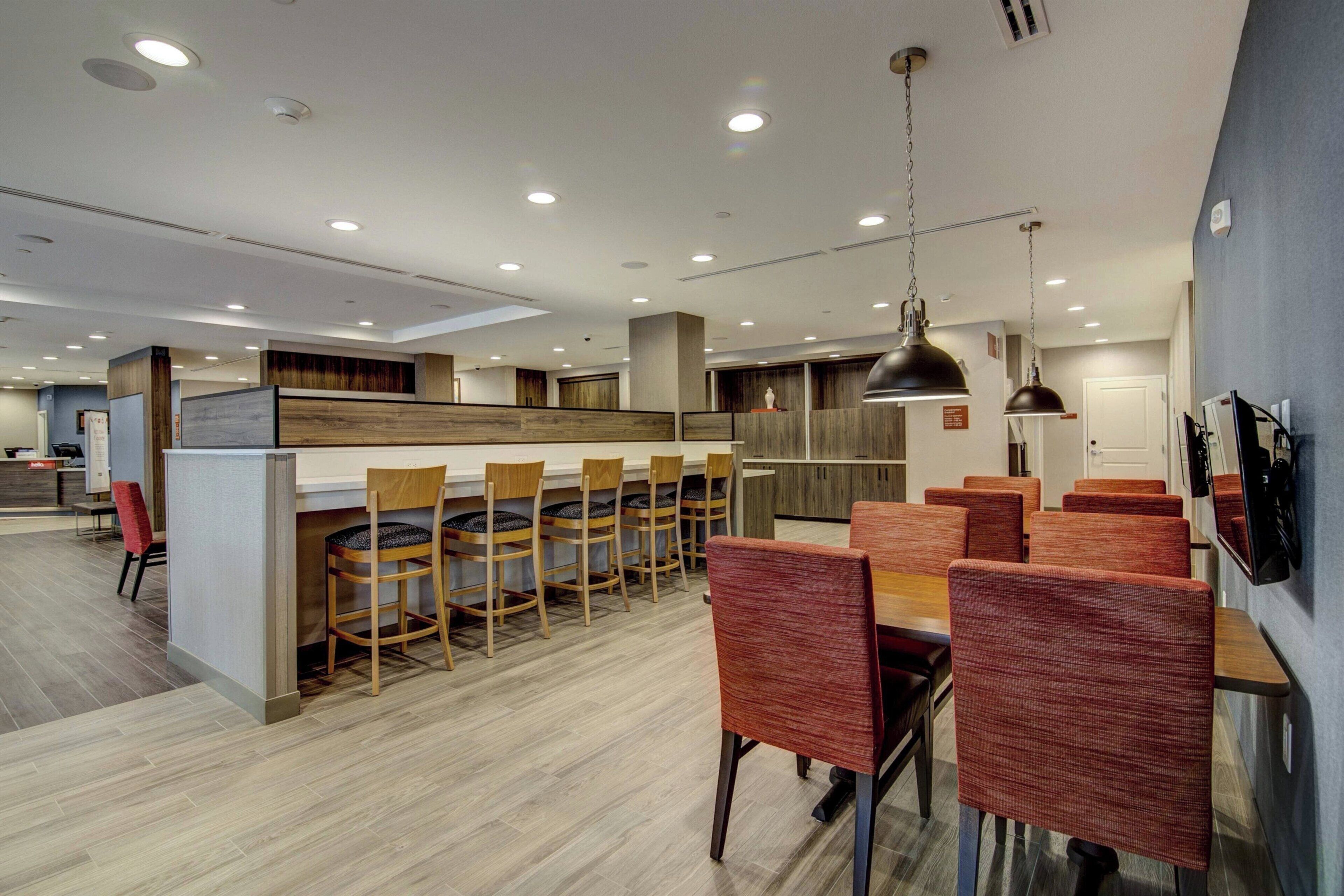 Photo - TownePlace Suites by Marriott Houston Hobby Airport