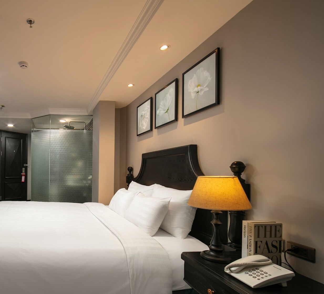 deluxe double or twin room | 2 bedrooms, egyptian cotton sheets, premium bedding, down duvets