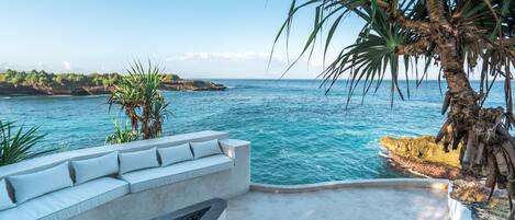 Luxury Villa, 5 bedrooms, ocean view, private pool | Beach/ocean view