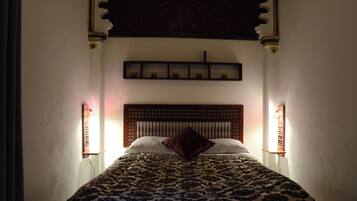 1 bedroom, iron/ironing board, internet