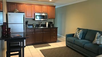 Fridge, microwave, coffee/tea maker, toaster