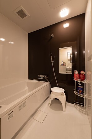 Superior Villa | Deep-soaking bathtub - Shirakabanoyado-Tennoji (Osaka)