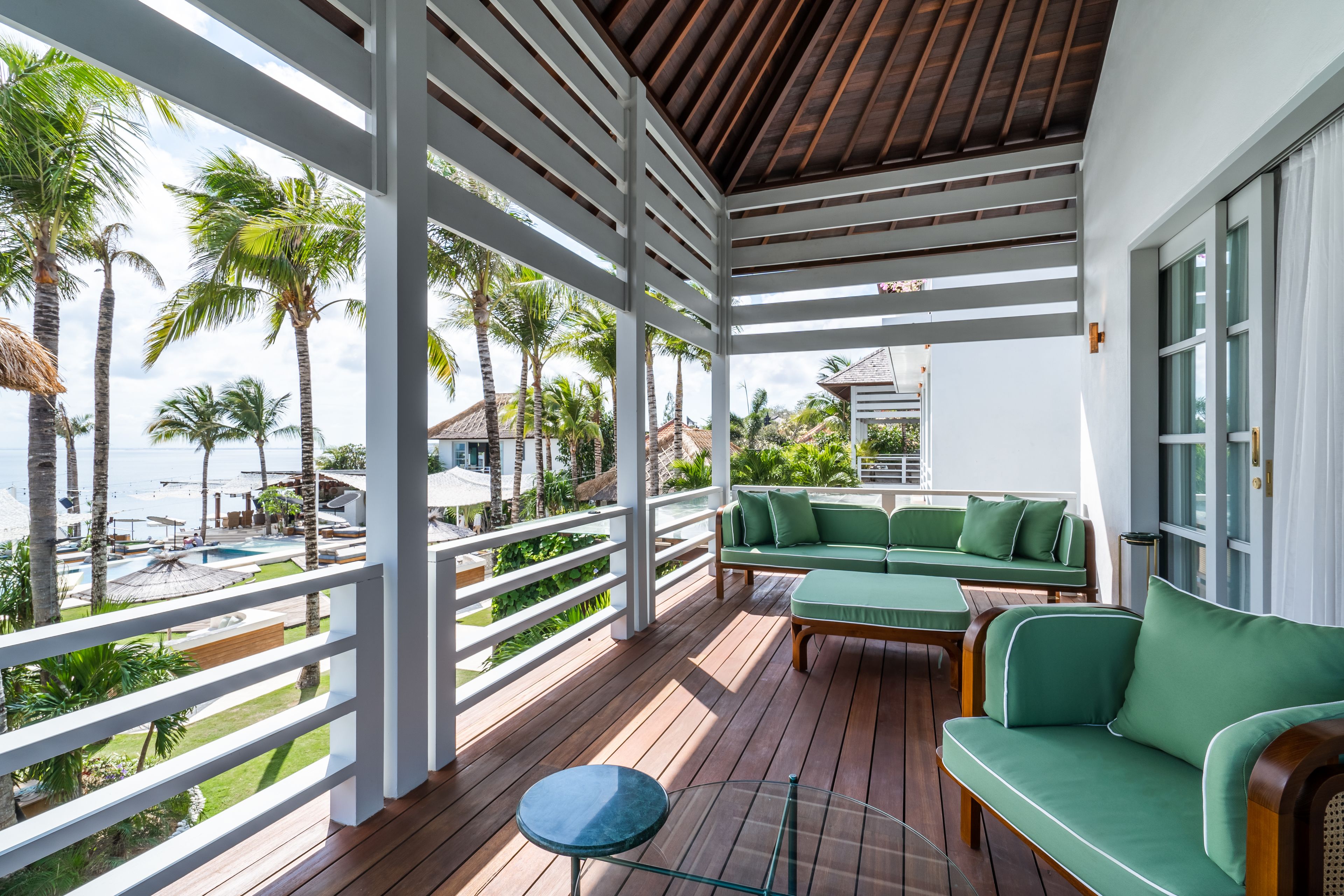 Playgrounds | Teras/patio