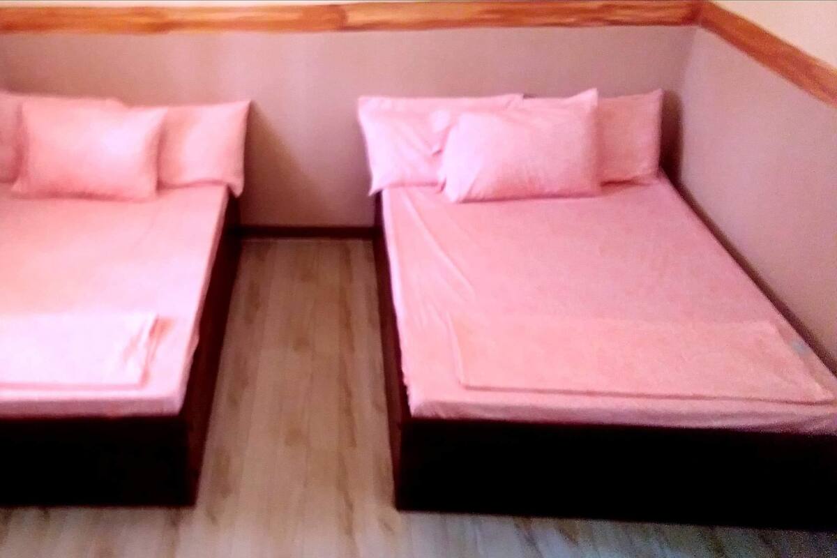 مساحة عمل للكمبيوتر المحمول