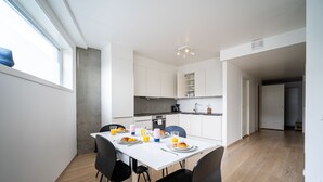 Apartment, 2 Bedrooms | In-room dining - Nordic Host - The Hideaway (Tromsø)
