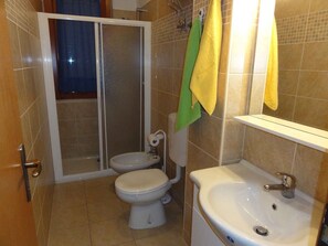 Doccia, bidet
