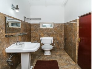 Shower, towels